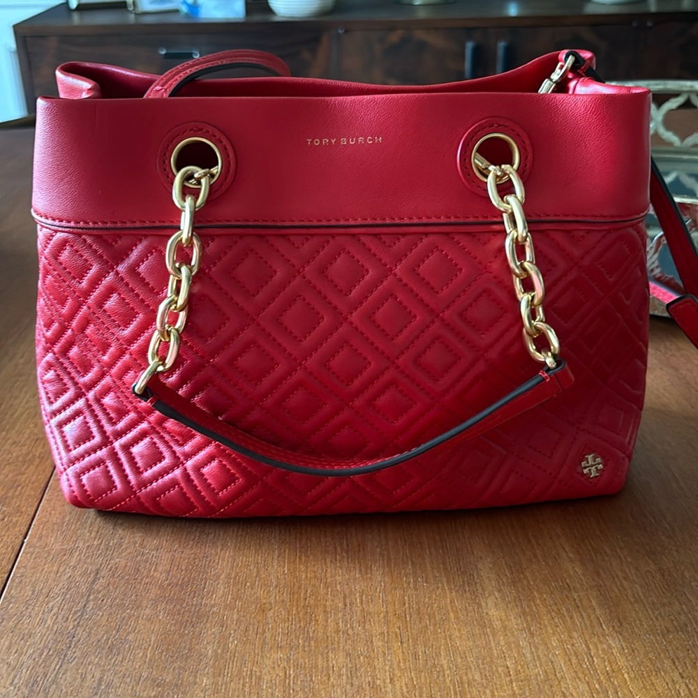 Beautiful Tory Burch handbag